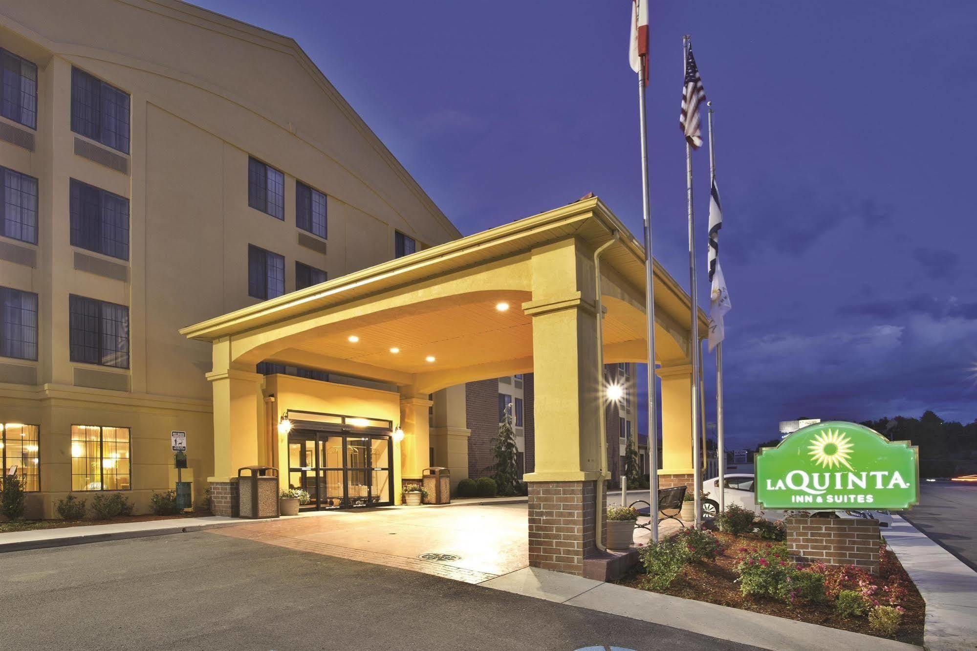 La Quinta Inn & Suites - New River Gorge National Park Саммерсвилл Экстерьер фото